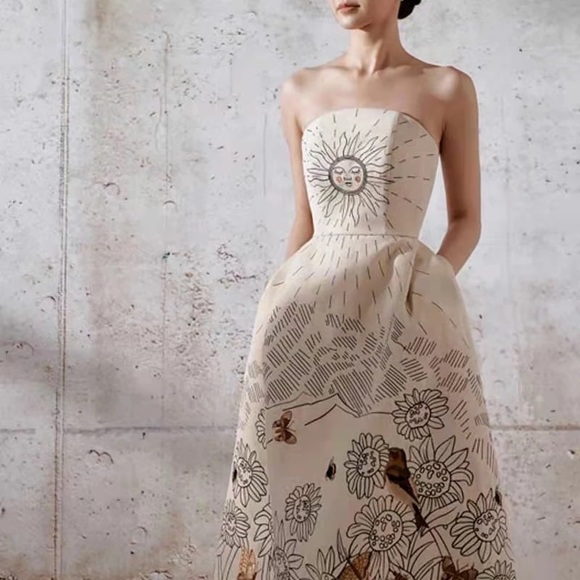 Now In Solairè Runway Sexy Strapless Botanics Print Midi Dress, Boho Luxury Gown - Picture 2 of 11